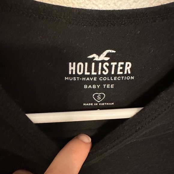 Hollister Black Ruched Baby Tee size S - Picture 2 of 5